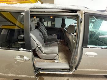 2006 toyota sienna le-7-passenger with 313437 miles for sale near elk-river, minnesota 77806ce670e9406a930e8839b6fcf80b.jpeg