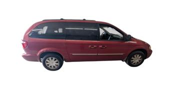 2006 chrysler town-&-country touring with 162857 miles for sale near elk-river, minnesota 7794aa3298174cd99e92a7825cccf772.jpg