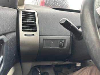 2009 toyota prius 4-door-liftback with 170339 miles for sale near elk-river, minnesota 77d359d6fb74460a9c190e73776ed443.jpg