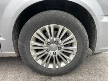 2016 chrysler town-&-country touring-l with 141316 miles for sale near elk-river, minnesota 782ae9134b024f418b0ea3c433cf6894.jpeg