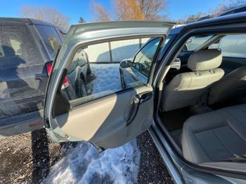 2005 saturn l300-sedan base for sale near elk-river, minnesota 78682f68f9864723b3cd6144fb0facc6.jpeg