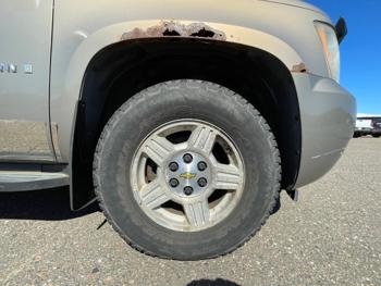 2007 chevrolet suburban ls-1500-4wd with 169908 miles for sale near mora, minnesota 78e7b9f4113d48dfba0b1b48b23f12c4.jpeg