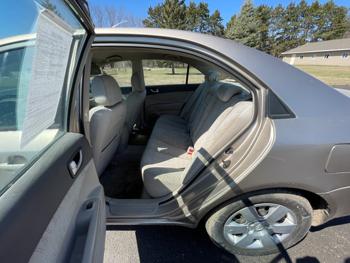 2001 hyundai sonata gl with 173208 miles for sale near columbus, minnesota 78ff1cff81654f1ca8d139ac1e206b8a.jpeg