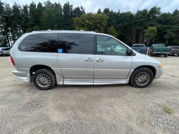 2000 chrysler town-&-country limited with 89273 miles for sale near elk-river, minnesota 792c8fa5d4b6430095940fd0244e74d0.jpeg