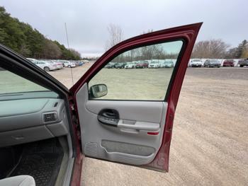 2003 chevrolet venture extended with 146369 miles for sale near elk-river, minnesota 79916fa9fdf847ee932dd7977021a3d9.jpeg