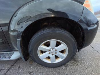 2008 nissan pathfinder s-4wd with 173589 miles for sale near elk-river, minnesota 79a77e0557d9472bb29f32af71cf189e.jpeg