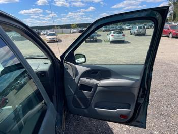 2001 mercury villager base with 237872 miles for sale near elk-river, minnesota 7a8cf0b0533b454d97fb9203d4fd6f1f.jpeg