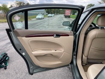2006 buick lucerne cxl-v6 with 92806 miles for sale near elk-river, minnesota 7a9fc60bcec24d6889626c60ea644376.jpeg
