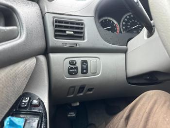 2004 toyota sienna le---7-passenger with 228430 miles for sale near elk-river, minnesota 7b4d01827e4448359b6935ee69da44f7.jpg