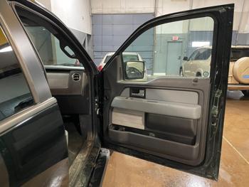 2013 ford f150 xlt with 155915 miles for sale near elk-river, minnesota 7b5c5a2eb65848dfb9a2e12d5090c720.jpg