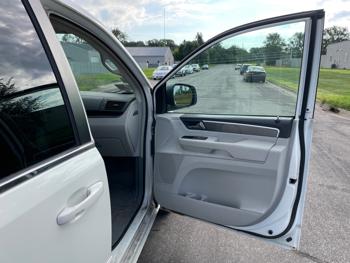 2009 volkswagen routan se-rse with 127414 miles for sale near elk-river, minnesota 7b61a294080e423e8e5d58d231b7cb8e.jpeg