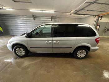2003 chrysler voyager lx with 147148 miles for sale near elk-river, minnesota 7b72bf124450491085a9c2314e382888.jpeg