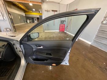 2009 honda accord lx-p-sedan-at with 99419 miles for sale near elk-river, minnesota 7bc7c111bfbf4f3b8f60c7fd99a022ad.jpeg