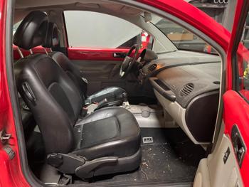 2000 Volkswagen New Beetle