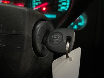 2008 chevrolet avalanche ls-4wd with 219447 miles for sale near elk-river, minnesota 7c447150e13747f2b74db00f20e28f1c.jpeg