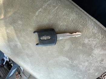 2003 lincoln town-car cartier with 147179 miles for sale near elk-river, minnesota 7ca22c7e6e2f4b809bf609cdf9109f05.jpeg