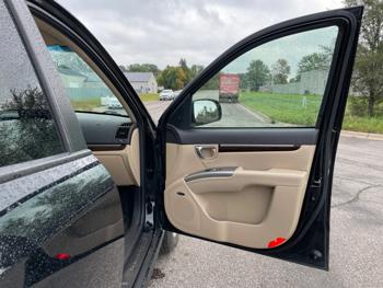 2011 hyundai santa-fe limited-3.5-4wd with 80623 miles for sale near elk-river, minnesota 7ce84a28c1ff40dd8cb73fb0d23642b9.jpeg