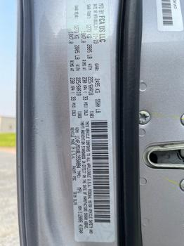 2020 jeep cherokee limited-4wd with 154732 miles for sale near elk-river, minnesota 7d06fb31a2f74778a78ba3bc7aabe69e.jpeg