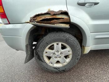 2006 ford escape limited-4wd with 213037 miles for sale near redwood-falls, minnesota 7d190afe6e8a4766b93a3fa3a0d264c2.jpeg