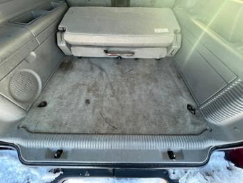 2006 chevrolet suburban 1500-4wd with 211968 miles for sale near elk-river, minnesota 7d796c5d22594bfb89b79f748fbb0c2f.jpeg