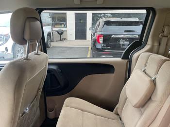 2014 dodge grand-caravan sxt with 279804 miles for sale near spring-lake-park, minnesota 7d951b09fd51435cb5ef21da8f1924dd.jpeg