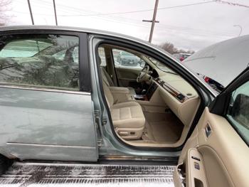 2005 ford five-hundred sel with 205561 miles for sale near elk-river, minnesota 7dd2e33f62dd4bfa9039f8ceb484a42b.jpeg