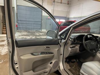 2007 kia rondo lx with 200939 miles for sale near elk-river, minnesota 7e424fd46e10442399aa6f70ae8659d6.jpg
