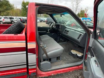 1990 chevrolet c-k-1500 reg.-cab-w-t-8-ft.-bed-4wd with 181934 miles for sale near elk-river, minnesota 7eb16311e6b5473cad87f55eae364118.jpg
