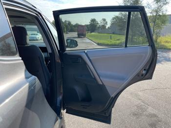 2013 toyota rav4 xle-awd with 93773 miles for sale near elk-river, minnesota 7eb1f6093d1d4fe7a2db29043adbc45e.jpeg