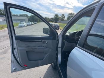 2009 hyundai santa-fe limited-awd with 188570 miles for sale near elk-river, minnesota 7ec6914c00bf45e1897a1b101627945f.jpeg