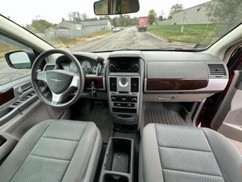 2010 chrysler town-&-country touring with 116441 miles for sale near elk-river, minnesota 7f547b1da8ec4ccc9055941a3ba41d7f.jpg