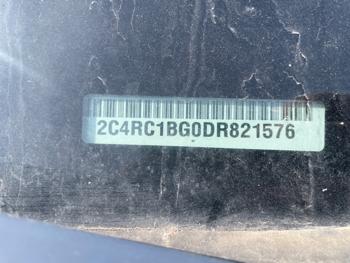 2013 chrysler town-&-country touring with 167796 miles for sale near jordan, minnesota 7fa67bbbaa50429690cb02301c326aa9.jpeg