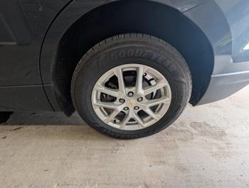 2022 chevrolet equinox ls-2wd with 170627 miles for sale near elk-river, minnesota 7fa874964f6547f9b2c445f6a4effca0.jpg