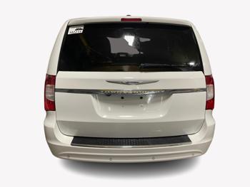 2014 chrysler town-and-country touring-l with 198131 miles for sale near elk-river, minnesota 7fbdc1a5e01f41b3ada657ab52c66c16.jpg