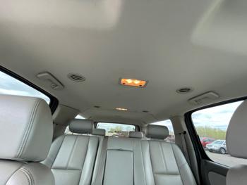 2009 chevrolet suburban lt1-1500-4wd with 253232 miles for sale near redwood-falls, minnesota 80317f47267e4db5888b467c0d05c12a.jpeg