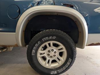 2004 dodge dakota slt-quad-cab-4wd with 188045 miles for sale near elk-river, minnesota 80a09a1ee88349668d5ed81f49d71ee1.jpg
