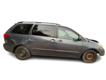 2006 toyota sienna with 146292 miles for sale near elk-river, minnesota 80b8ea619f77415aafce7f9ea3678663.jpg
