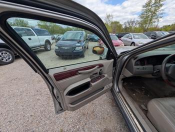 2003 lincoln town-car signature for sale near elk-river, minnesota 810e7b54c2b14bfdaa5b894c5965eaac.jpg