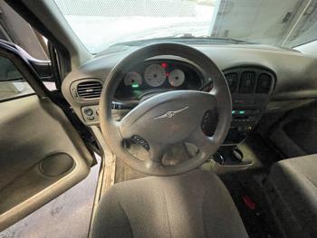 2006 chrysler town-&-country base with 98507 miles for sale near elk-river, minnesota 81337dcfcb58402eb8680a309ce470fa.jpeg