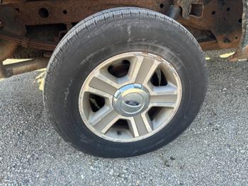 2005 ford f-150 fx4-supercab-4wd with 166193 miles for sale near elk-river, minnesota 8146798f94e949a8915d01bdfd65f64e.jpg