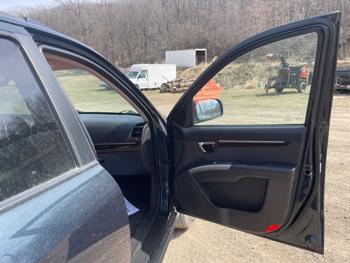 2010 hyundai santa-fe se-3.5-awd with 179803 miles for sale near jordan, minnesota 81494c81e3e54eea9feb4ed23c8fe6ad.jpeg