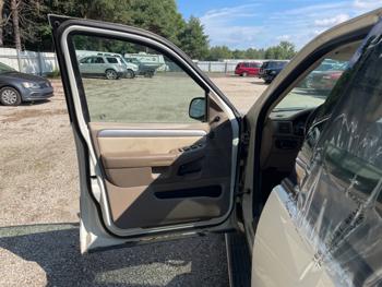 2004 mercury mountaineer convenience-1 with 231936 miles for sale near elk-river, minnesota 8193edc934e645058b2189035f65cefb.jpeg