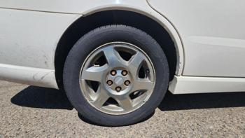 2003 saturn l-series-sedan l200 with 158898 miles for sale near burnsville, minnesota 81c956e0f6f546e99f929ad327c0f31c.jpg