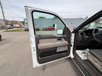 2009 ford f-150 stx-6.5-ft.-bed-4wd with 61990 miles for sale near rochester, minnesota 82163af1509947f3a0f629a7ea36046e.jpeg