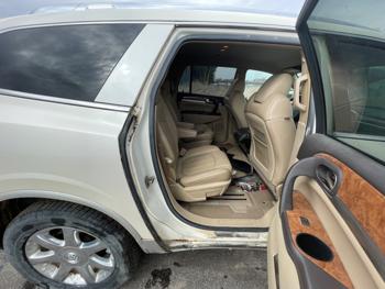 2009 buick enclave cxl-awd with 104456 miles for sale near elk-river, minnesota 827845f726a34bfba1be37e235302f8d.jpeg