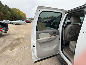 2009 chevrolet suburban lt1-1500-4wd with 242331 miles for sale near elk-river, minnesota 82799556c6e6470690fdf54006595f7a.jpg