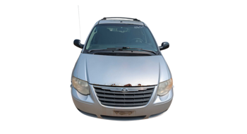 2006 chrysler town-&amp;-country lx with 222575 miles for sale near elk-river, minnesota 83993d8120114589a5703bbca8536478.png