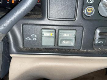 1997 chevrolet suburban with 191626 miles for sale near elk-river, minnesota 83c4c3178a394079bf2263cbe0379ef6.jpg