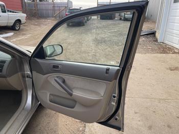 2001 honda civic ex with 172512 miles for sale near elk-river, minnesota 841b88be7c5f4e1d811e02a9298db4ed.jpg