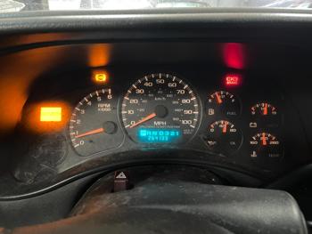 2002 chevrolet suburban 1500-4wd with 264133 miles for sale near elk-river, minnesota 84d587ae934f46be848699c89b607123.jpg